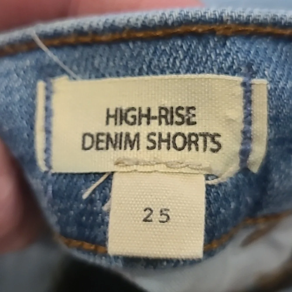 Madewell High Rise Relaxed Denim Shorts Cutoff Light Wash Size 25 - Picture 4 of 5